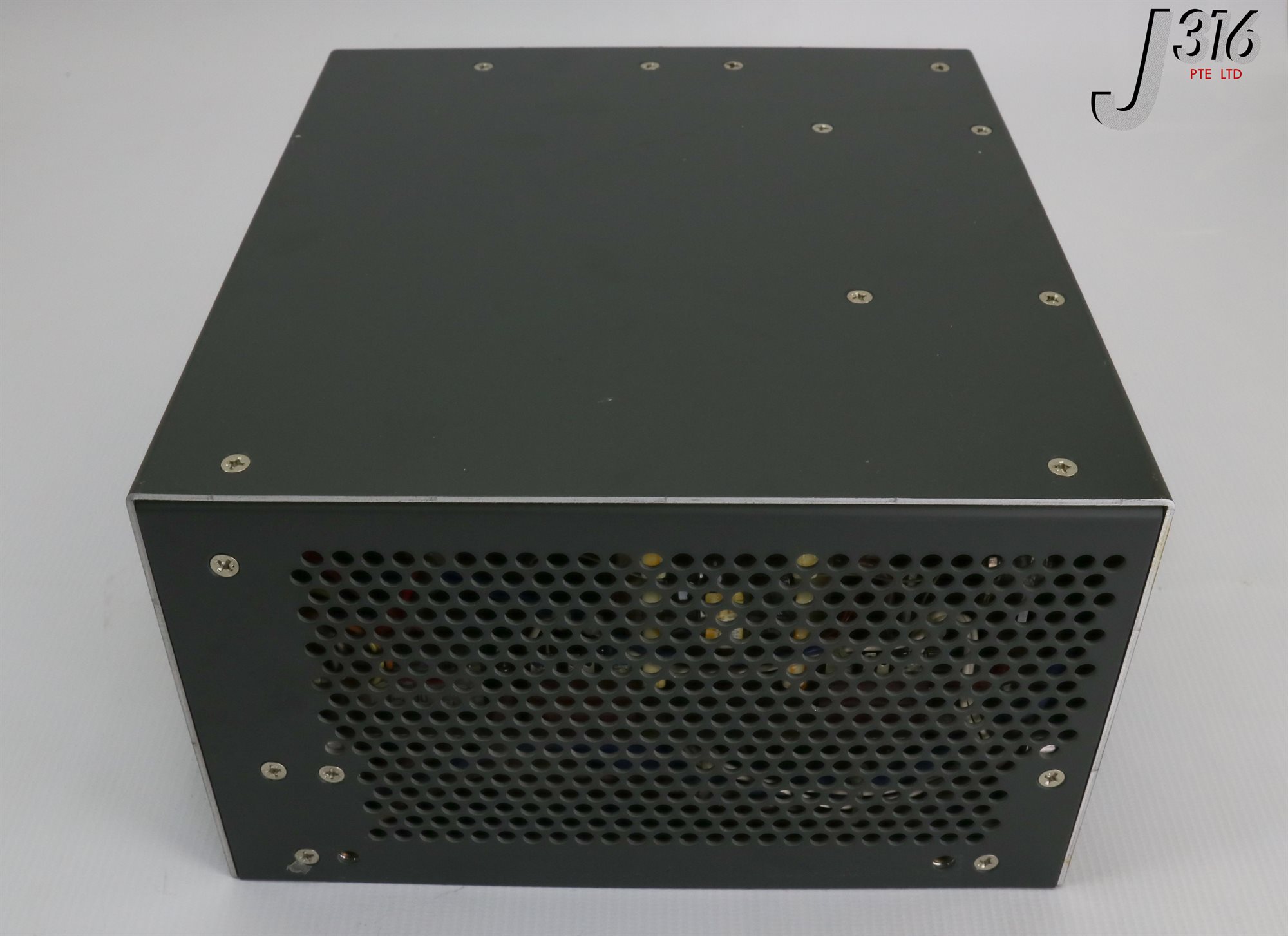 ヒー 17337 NEMIC-LAMBDA POWER SUPPLY, 15V 40 A, I/P 100V-200VAC F-600